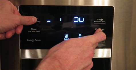 defrost samsung ice maker|How to Defrost a Samsung Ice Maker